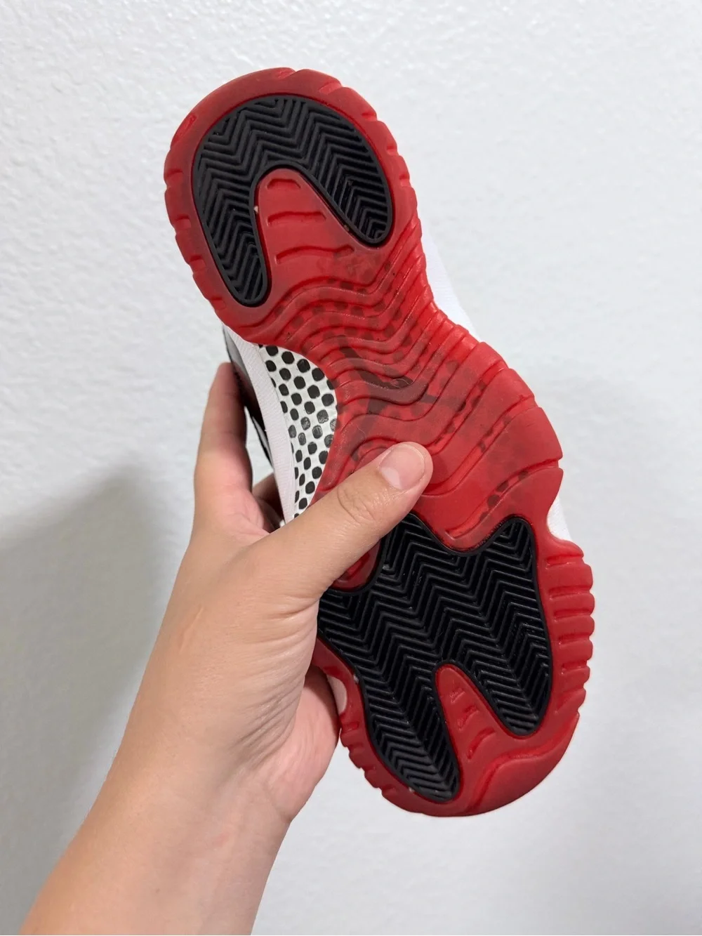 Jordan retro 11 bred